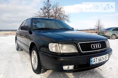 Седан Audi 100 1991 в Киеве