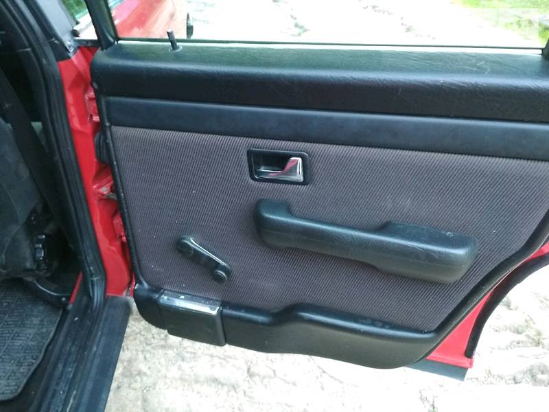 Седан Audi 100 1988 в Києві