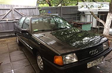 Седан Audi 100 1986 в Сумах