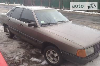 Седан Audi 100 1984 в Хмельницькому