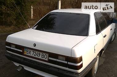 Седан Audi 100 1987 в Хмельницком
