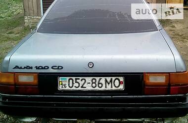 Седан Audi 100 1985 в Косове