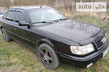 Седан Audi 100 1993 в 