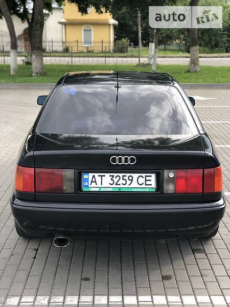 Седан Audi 100 1991 в Коломые