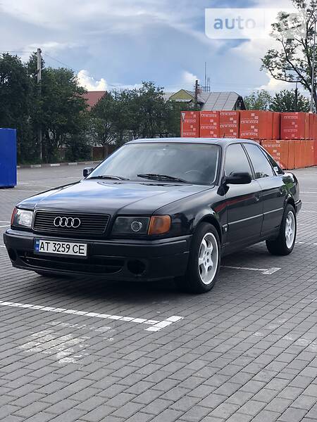 Седан Audi 100 1991 в Коломые