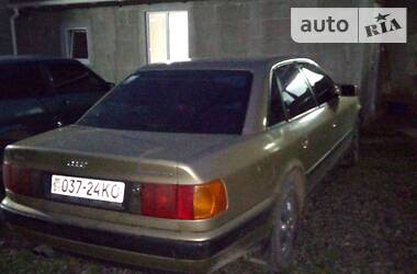 Седан Audi 100 1992 в Ивано-Франковске