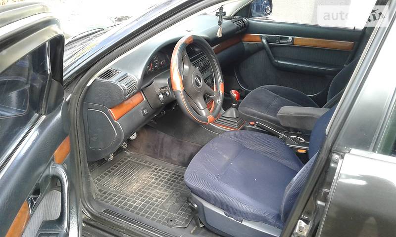 Седан Audi 100 1991 в Херсоне