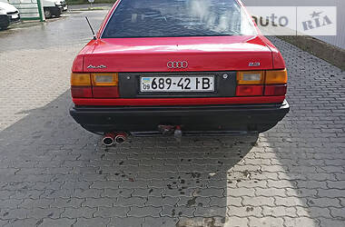 Седан Audi 100 1988 в Коломые