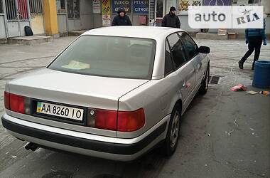 Седан Audi 100 1993 в Киеве