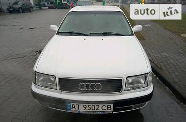 Седан Audi 100 1991 в Черновцах