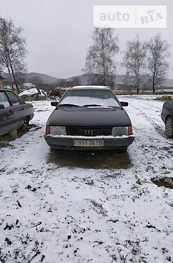 Седан Audi 100 1983 в Чорткове