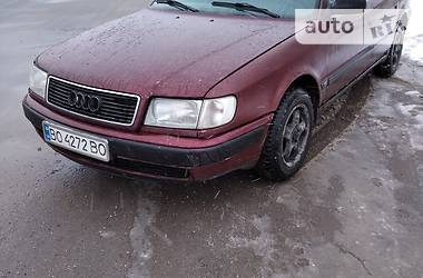 Седан Audi 100 1992 в Волочиську