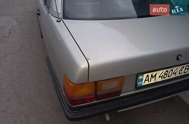 Седан Audi 100 1986 в Києві