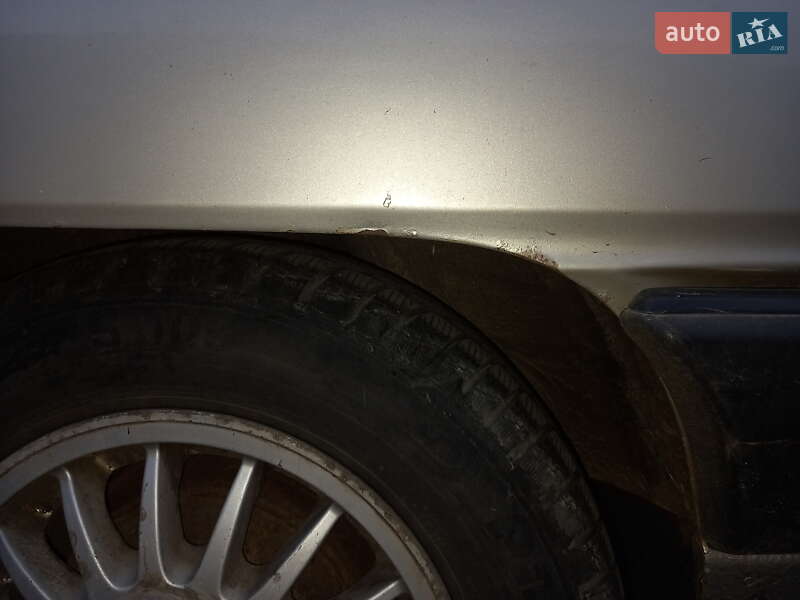 Седан Audi 100 1986 в Києві