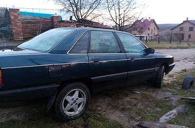 Седан Audi 100 1988 в Жовкве