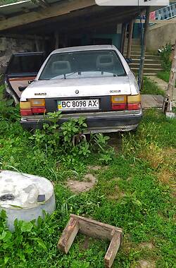 Седан Audi 100 1986 в Кам'янець-Подільському