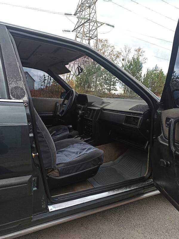 Седан Audi 100 1988 в Хмельницком