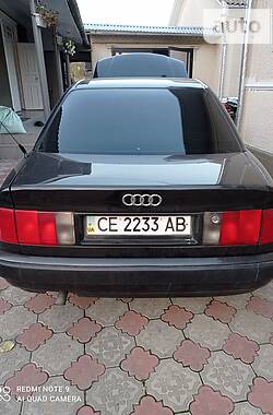 Седан Audi 100 1991 в Кельменцах