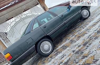 Седан Audi 100 1990 в Черновцах