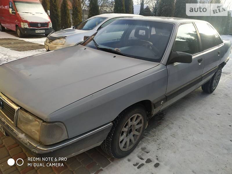 Седан Audi 100 1990 в Камне-Каширском