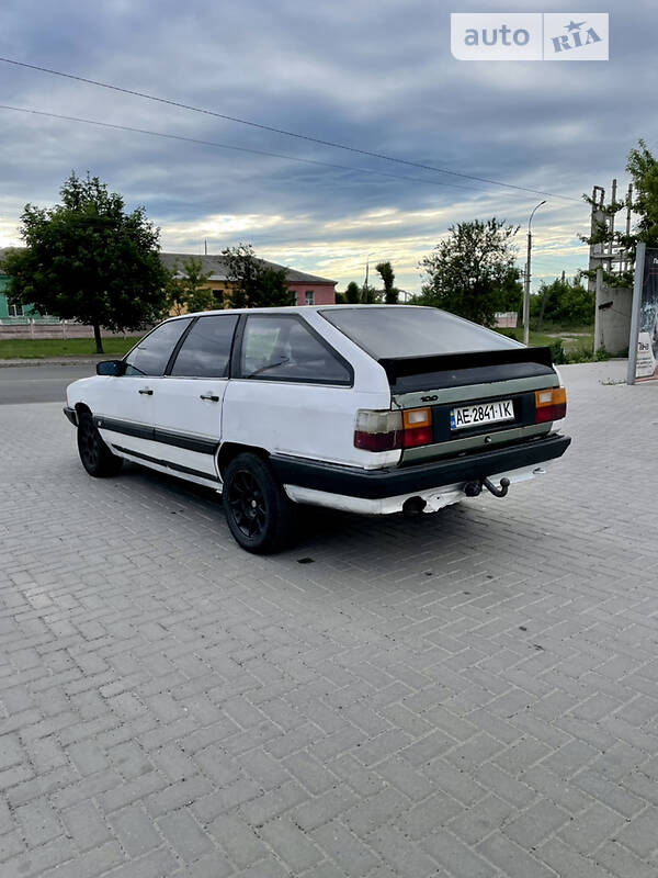 Универсал Audi 100 1989 в Смеле