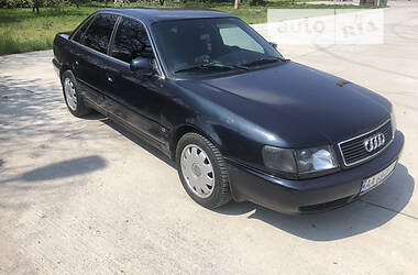 Седан Audi 100 1994 в Києві