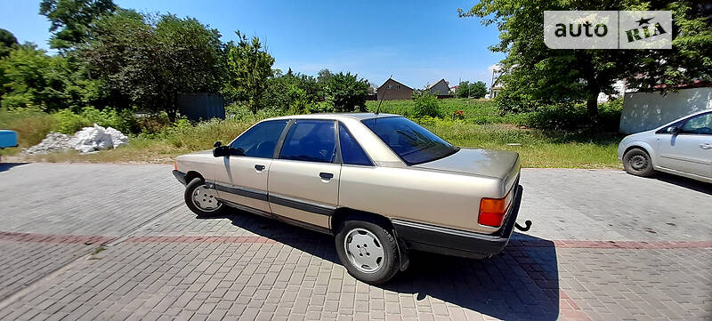 Седан Audi 100 1988 в Шумске фото 14 Седан Audi 100 1988 в Шумске