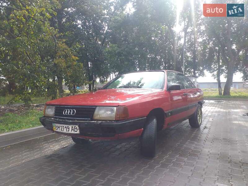 Седан Audi 100 1986 в Шостці