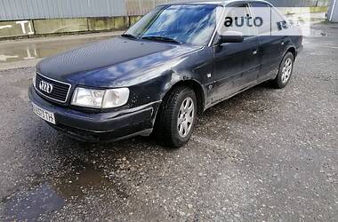 Седан Audi 100 1994 в Киеве