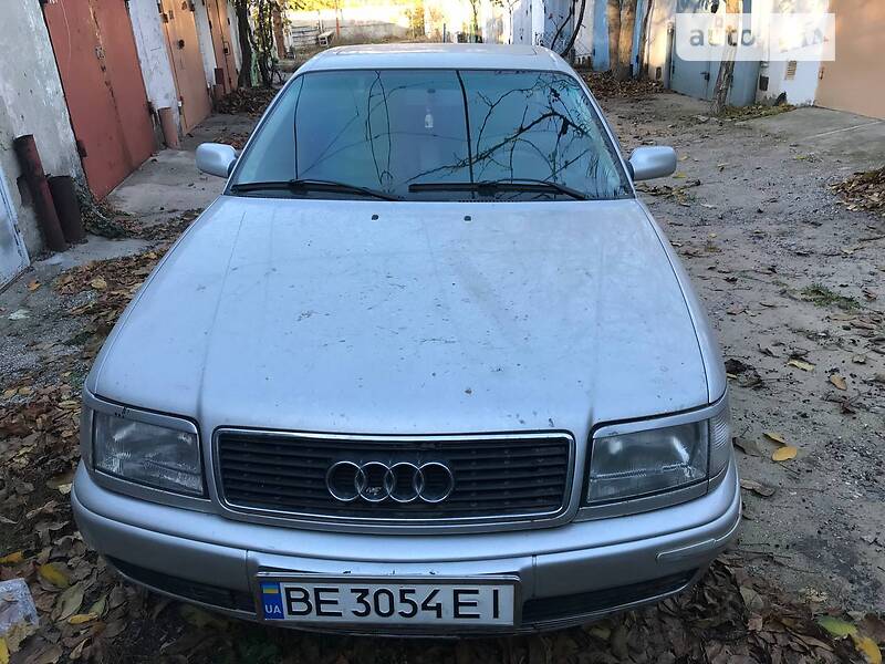 Седан Audi 100 1993 в Николаеве