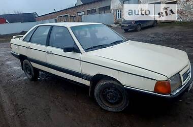 Седан Audi 100 1986 в Богородчанах