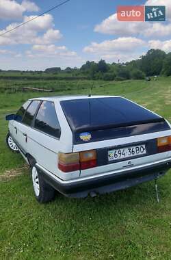 Универсал Audi 100 1987 в 