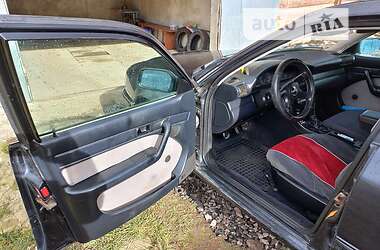 Седан Audi 100 1992 в Городенці