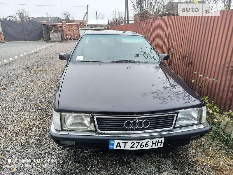 Седан Audi 100 1987 в Коломые