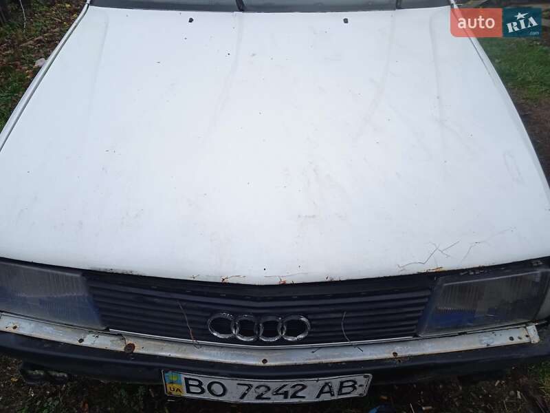 Седан Audi 100 1982 в Тернополе