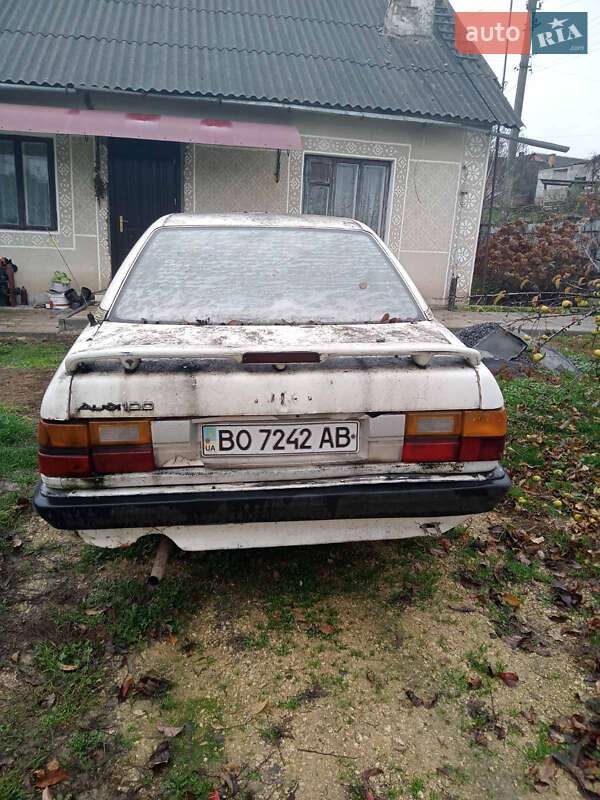 Седан Audi 100 1982 в Тернополе