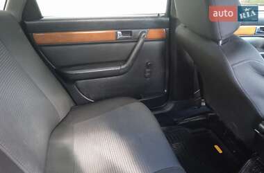 Седан Audi 100 1991 в Деражне