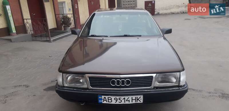 Седан Audi 100 1986 в Хмельнике