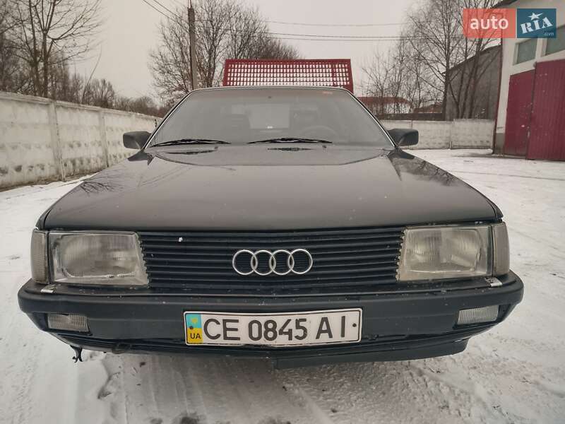 Седан Audi 100 1987 в Чернівцях