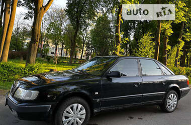 Седан Audi 100 1991 в 