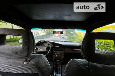 Седан Audi 100 1991 в 