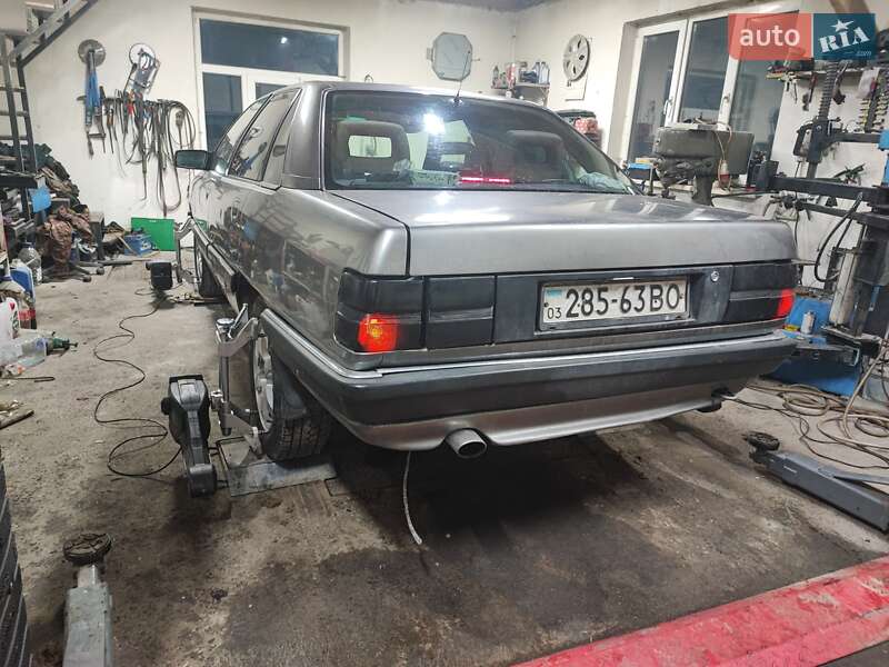 Седан Audi 100 1990 в Турці фото 21 Седан Audi 100 1990 в Турці