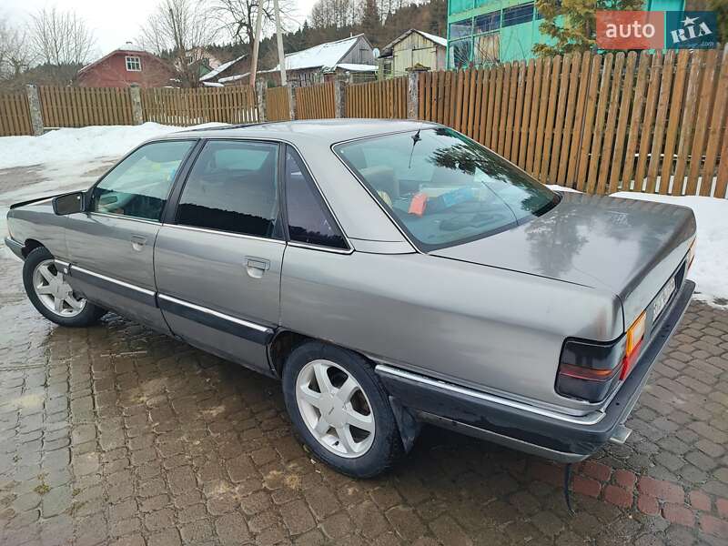 Седан Audi 100 1990 в Турці фото 9 Седан Audi 100 1990 в Турці