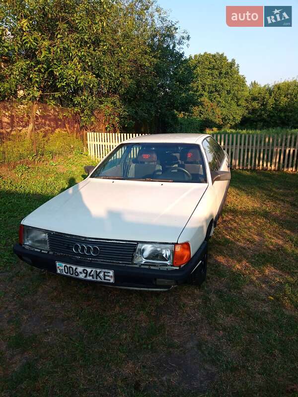 Седан Audi 100 1988 в Києві фото 5 Седан Audi 100 1988 в Києві