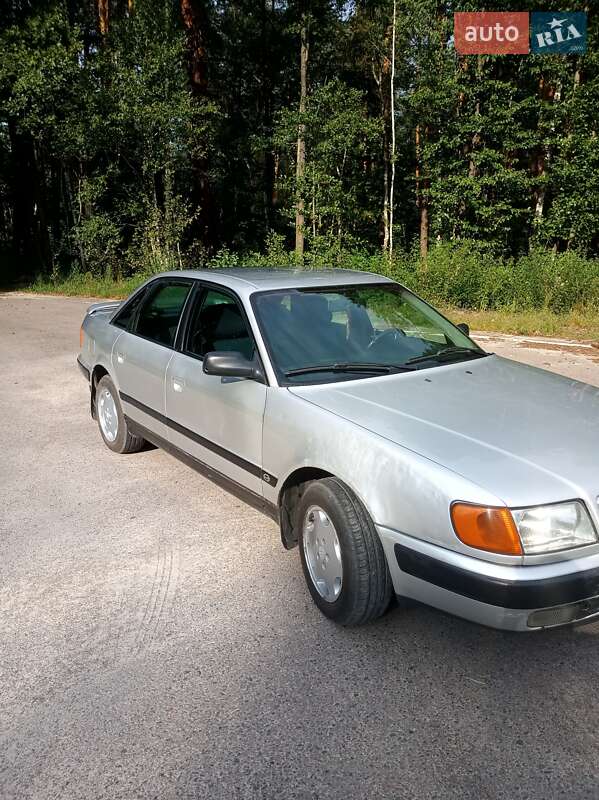 Седан Audi 100 1992 в Рокитному фото 3 Седан Audi 100 1992 в Рокитному
