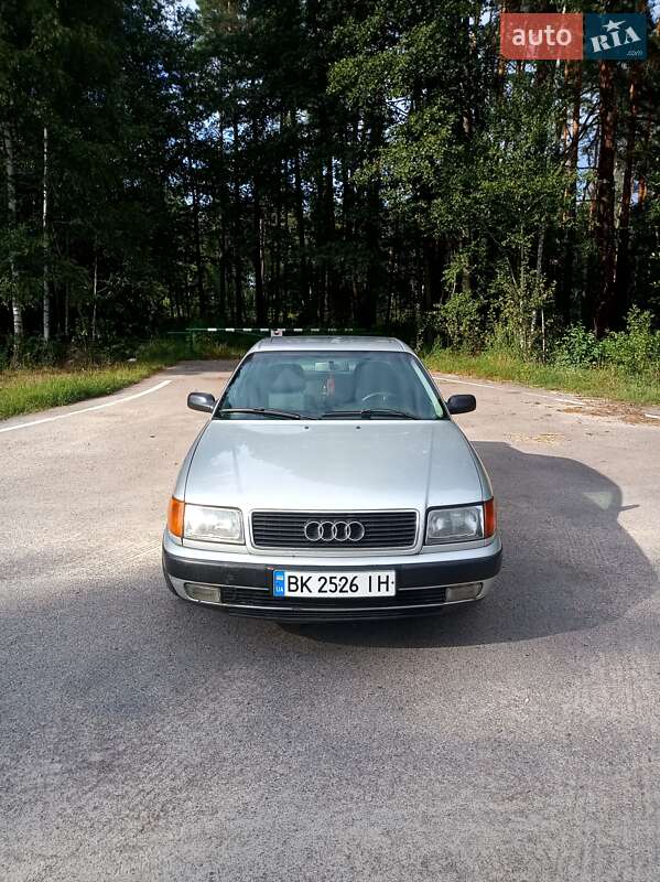 Седан Audi 100 1992 в Рокитному фото 2 Седан Audi 100 1992 в Рокитному