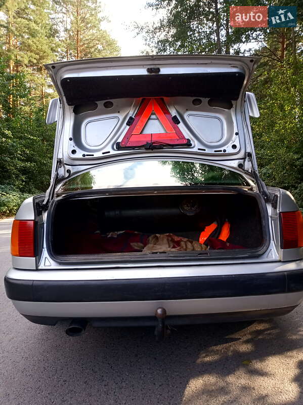 Седан Audi 100 1992 в Рокитному фото 14 Седан Audi 100 1992 в Рокитному