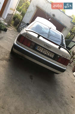 Седан Audi 100 1992 в Виноградове