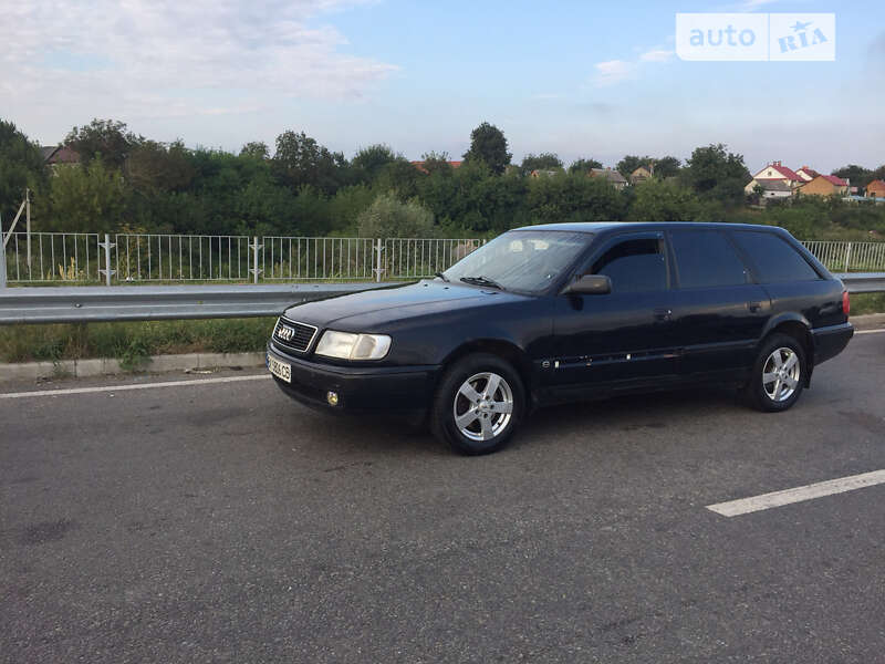 Универсал Audi 100 1993 в Владимире