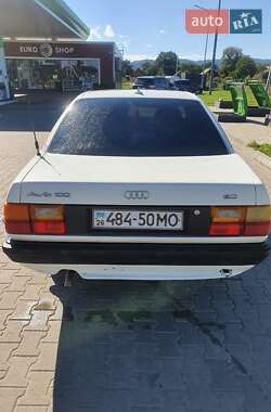 Седан Audi 100 1990 в Черновцах